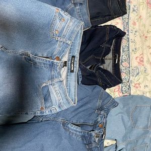 Size :5/6 women’s Fashion nova jeans